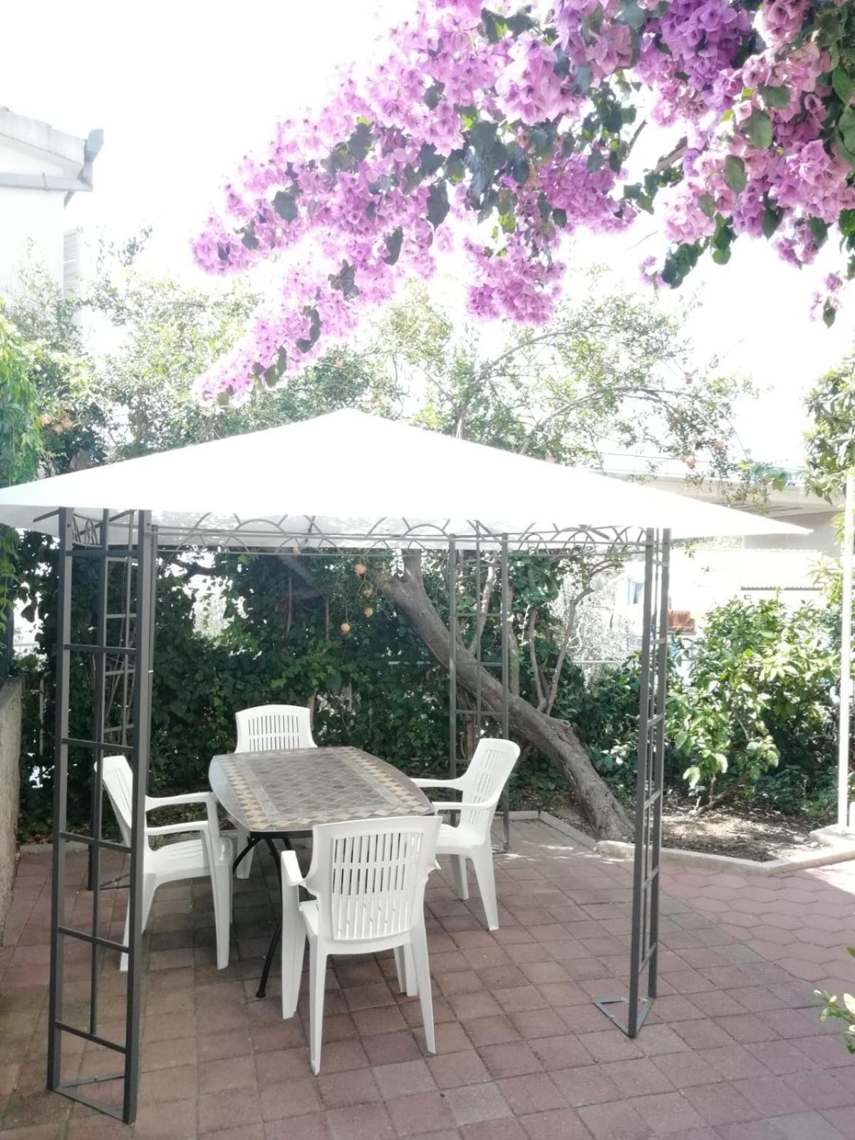 Apartmani Kelava Podgora Bagian luar foto